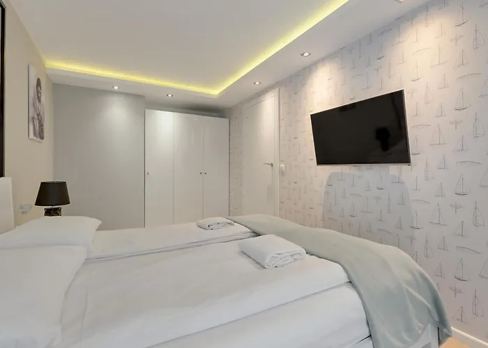 Apartment Szafarnia 2 By Grand Gdansk