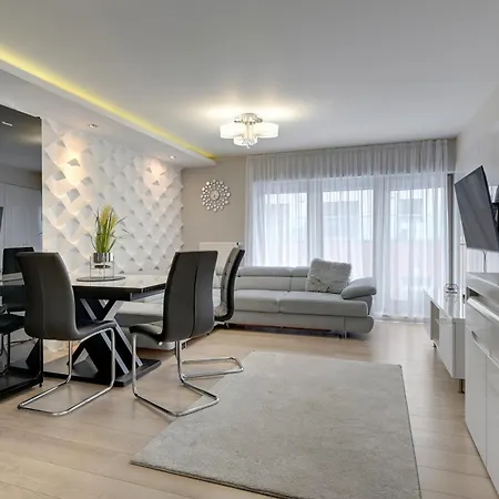 Szafarnia 2 By Grand